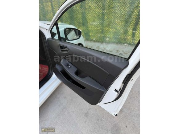 2021 CLİO OTOMATİK+HATASIZ+TESLA EKRAN+90BİNDE+SERVİS BAKIMLI