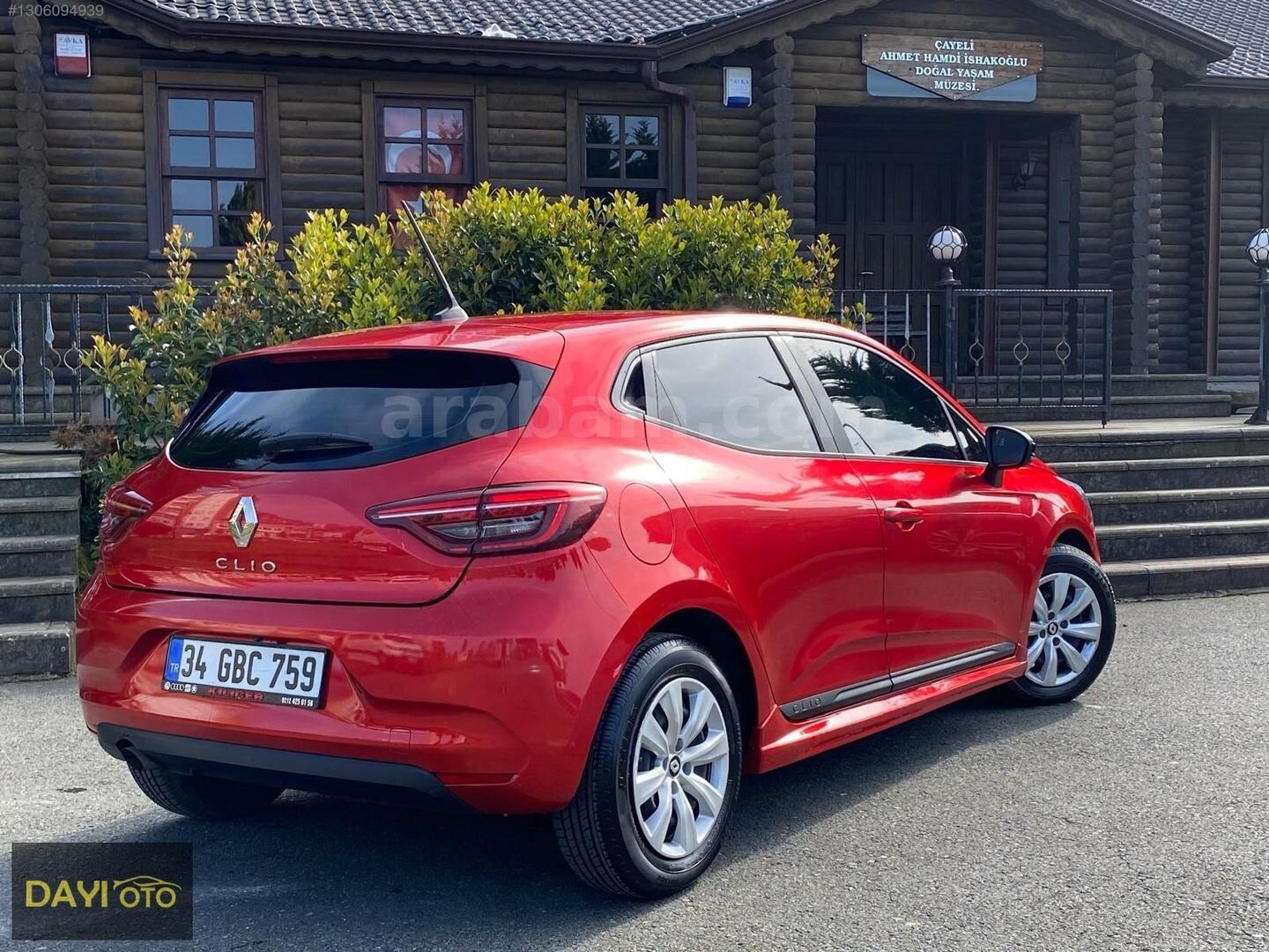 Galeriden Renault Clio 1.0 TCe Joy 2022 Model Rize 80.000 km Bordo 6