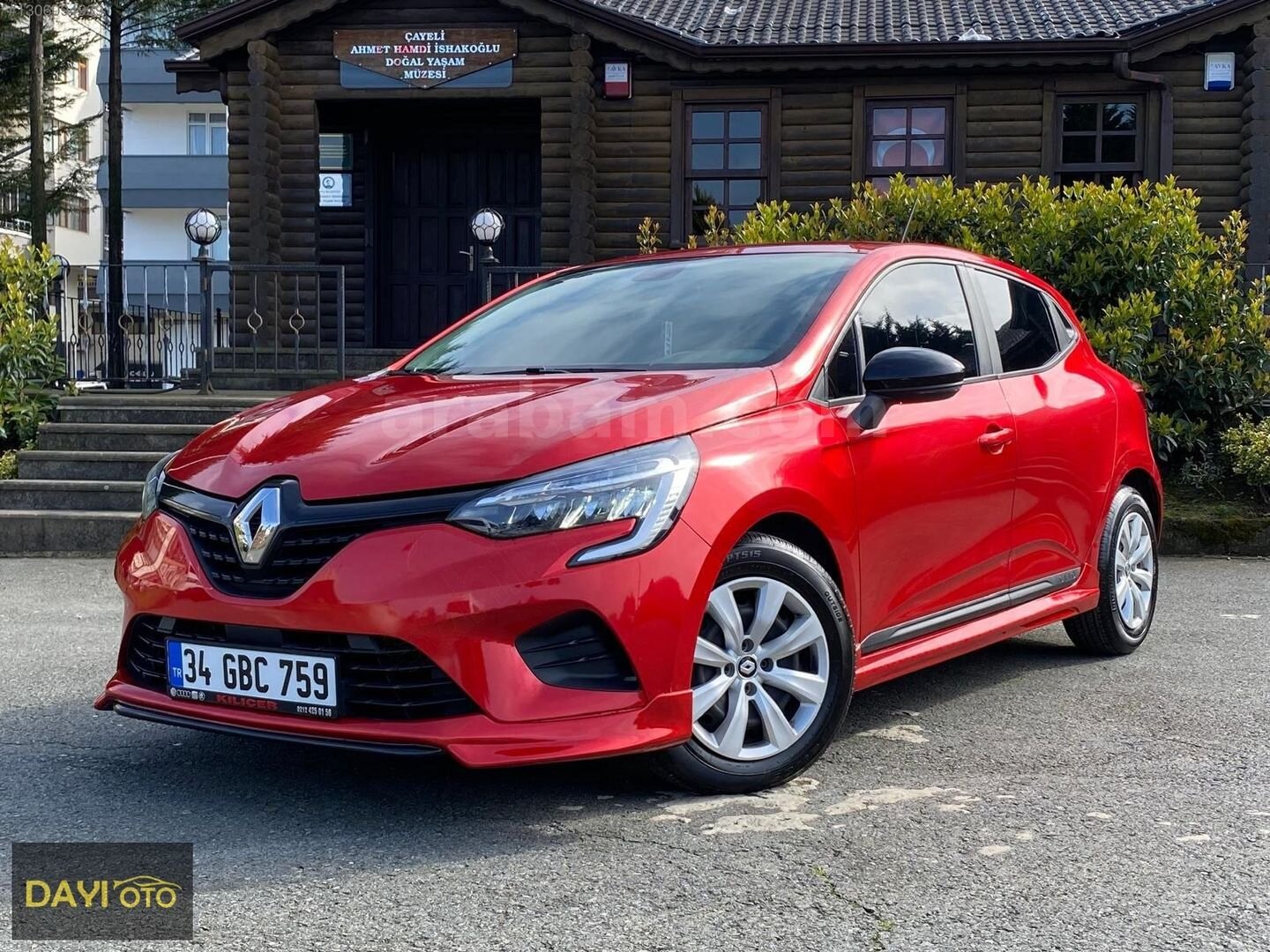 Galeriden Renault Clio 1.0 TCe Joy 2022 Model Rize 80.000 km Bordo 5