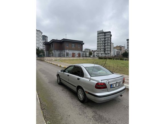 Sahibinden Volvo S40 1.6 2000 Model 