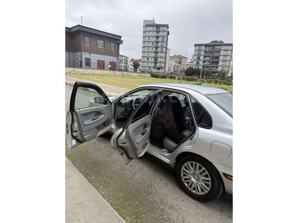 Sahibinden Volvo S40 1.6 2000 Model 