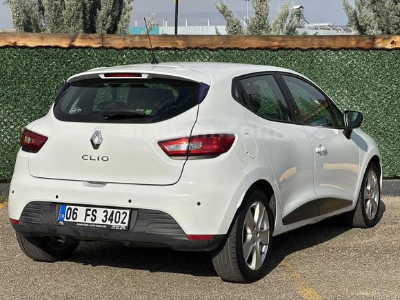 2015 Clio 4 Joy