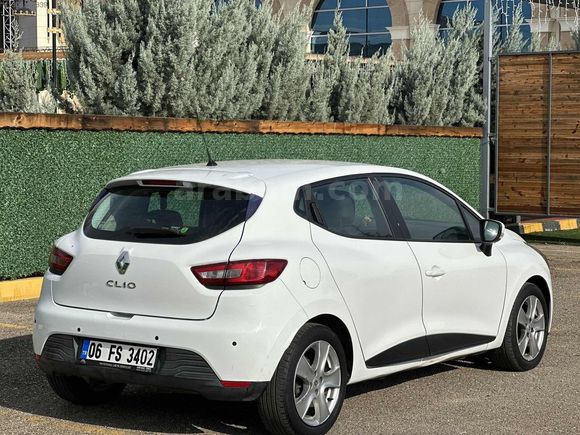 2015 Clio 4 Joy
