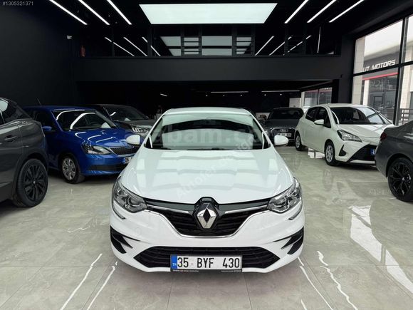 AUTOFER [MEGANE-BOYASIZ-DİZEL-OTOMATİK-YENİ BAKIMLI]