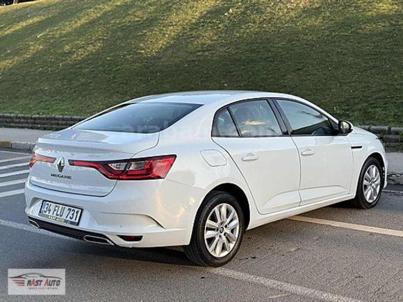 RAST AUTO 2022 MODEL MEGANE 1.5 BLUE DCİ JOY