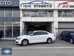 OTOMATİK 2015 MODEL YENİ KASA VOLKSWAGEN JETTA 1.6TDI TRENDLİNE