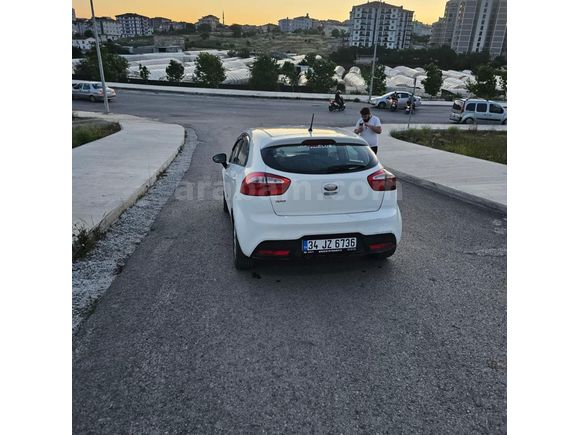 Sahibinden Kia Rio 1.4 CRDi Fancy 2013 Model
