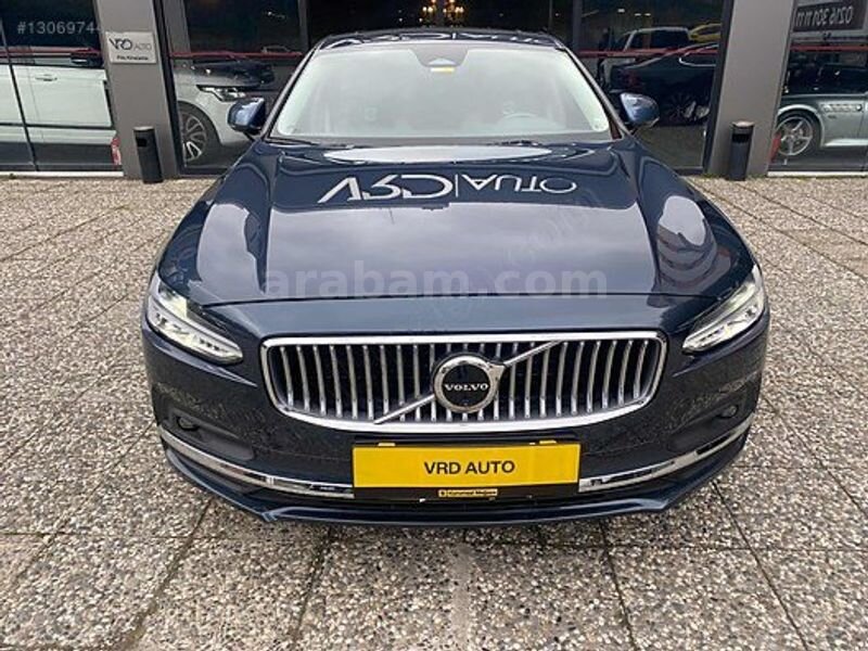 Galeriden Volvo S90 2.0 D B5 Plus Bright 2023 Model İstanbul 35.000 km Mavi