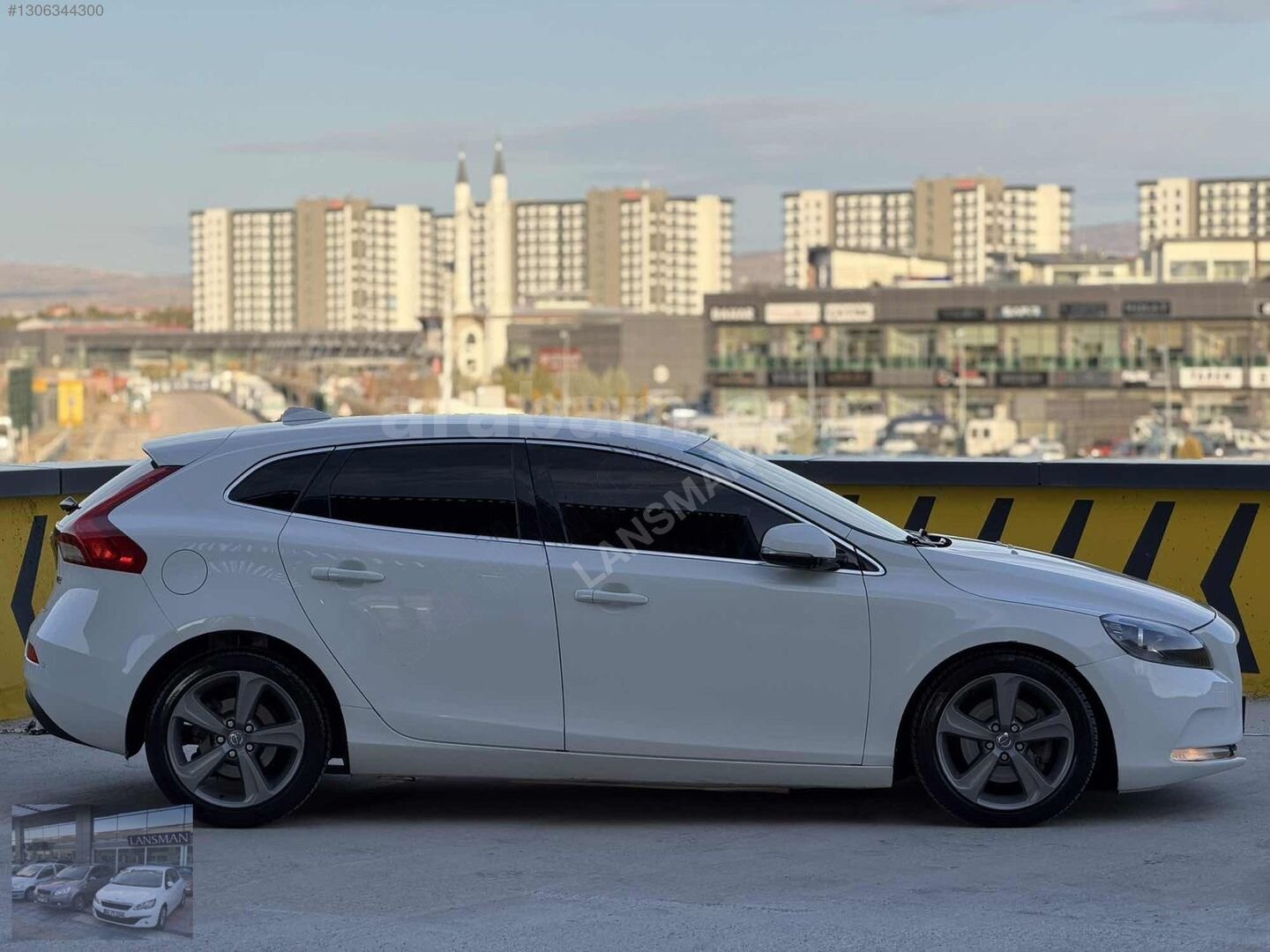 LANSMAN'dan DEĞİŞENSİZ/MASRAFSIZ/2014/VOLVO/V40/DİZEL/OTOMATİK 3