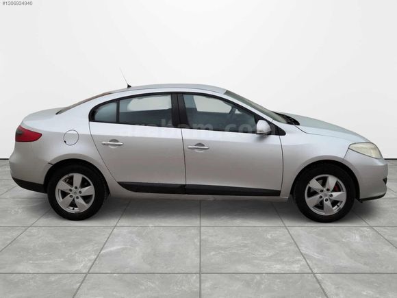2010 FLUENCE 1.5DCİ DYNAMIQUE 6 İLERİ BEJ DÖŞEME DİJİTAL KLİMA