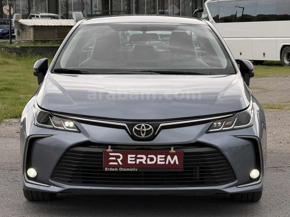 ERDEM OTOMOTİV 82 KM 2022 TOYOTA COROLLA DREAM 1.5 OTOMATİK