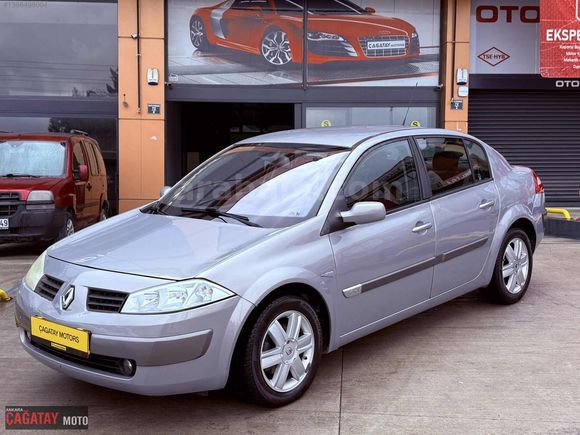 2004 MEGAN 116 BİNDE SADECE ÇOK TEMİZ EZİLMEMİŞ Bİ ARAÇ