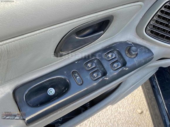 PEHLİVANLAR'DAN 2001 MODEL 1.6 RENAULT LAGUNA