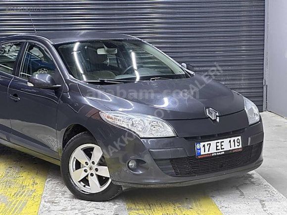 2011 RENAULT MEGANE 1.6 HB EXPRESSİON-49.000 KM İLK SAHİBİNDEN