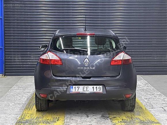 2011 RENAULT MEGANE 1.6 HB EXPRESSİON-49.000 KM İLK SAHİBİNDEN