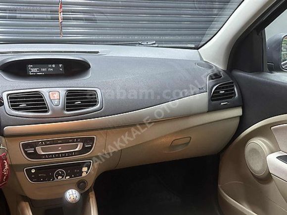 2011 RENAULT MEGANE 1.6 HB EXPRESSİON-49.000 KM İLK SAHİBİNDEN