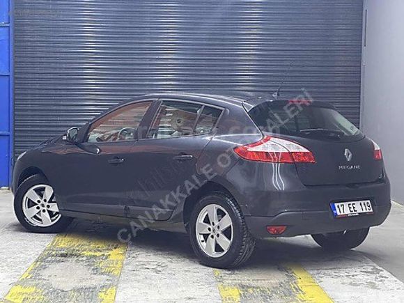 2011 RENAULT MEGANE 1.6 HB EXPRESSİON-49.000 KM İLK SAHİBİNDEN