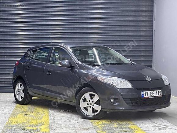 2011 RENAULT MEGANE 1.6 HB EXPRESSİON-49.000 KM İLK SAHİBİNDEN
