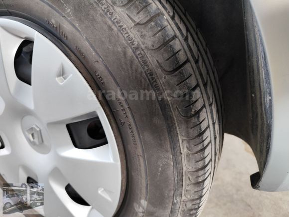 Reno Megane 1.6 Vize Ve Dört lastik yeni kasa orjinal
