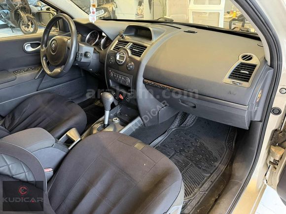 2009 MEGANE 1.6 OTOMATİK 174.000 KM KOLTUK ISITMALI