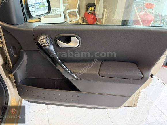 2009 MEGANE 1.6 OTOMATİK 174.000 KM KOLTUK ISITMALI