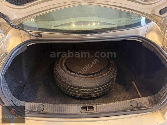 2009 MEGANE 1.6 OTOMATİK 174.000 KM KOLTUK ISITMALI