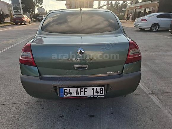 Degisensiz 1 parça lokal boyalı emsalsiz Megane 2