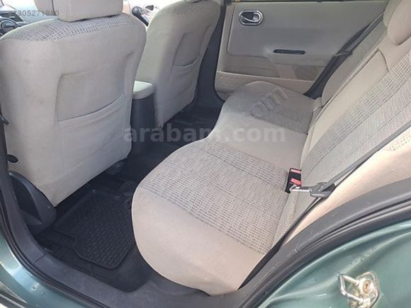 Degisensiz 1 parça lokal boyalı emsalsiz Megane 2