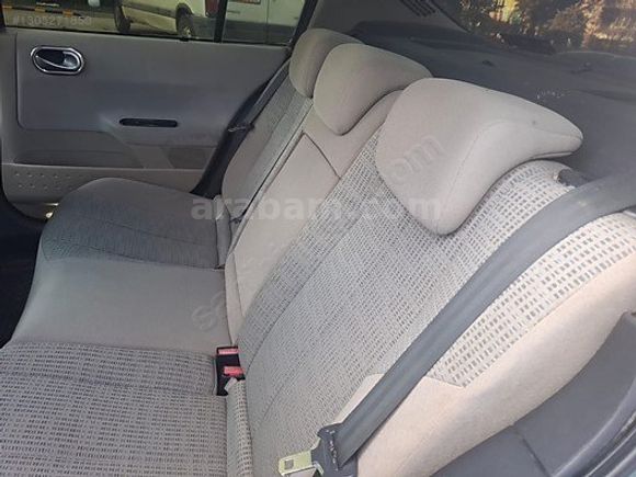 Degisensiz 1 parça lokal boyalı emsalsiz Megane 2