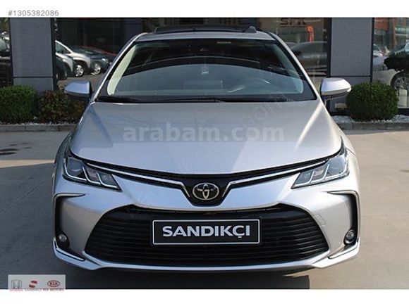 SANDIKÇI 2.EL 2022 Corolla 1.5 Flame X-Pack Multidrive S