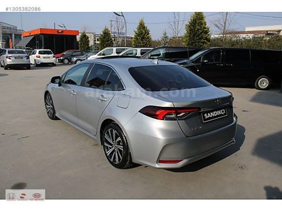 SANDIKÇI 2.EL 2022 Corolla 1.5 Flame X-Pack Multidrive S