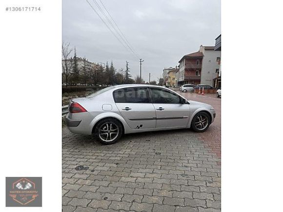 246bin km 1.5dci Megane II