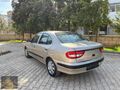 2002 RENAULT MEGANE MÜKEMEL TEMİZLİKTEDİR