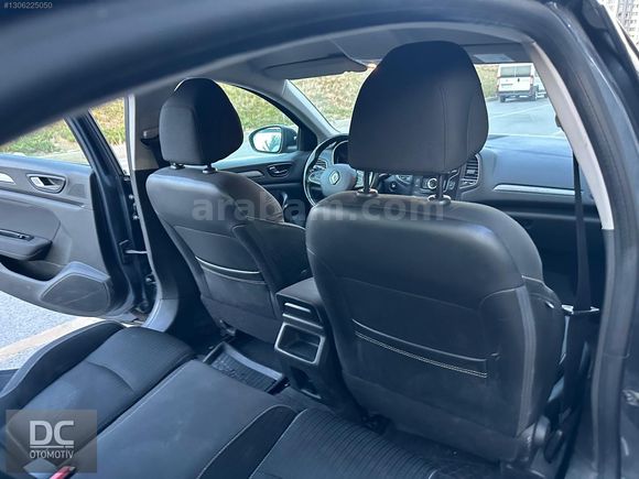 SADECE 126.000 KM DE DİZEL OTOMATİK MEGANE