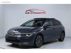 2022 MODEL 1 .5 E tsi 30 BİN km de cam tavan