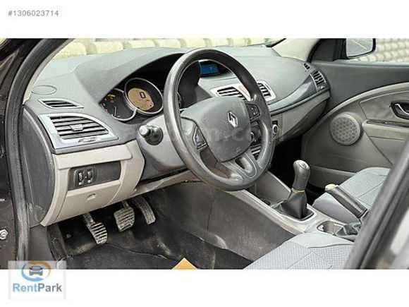 DİZEL STATİON WAGON MEGANE