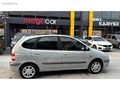 2002 MODEL 228 BİN KM'DE OTOMATİK 1.6 16 VALF SCENİC