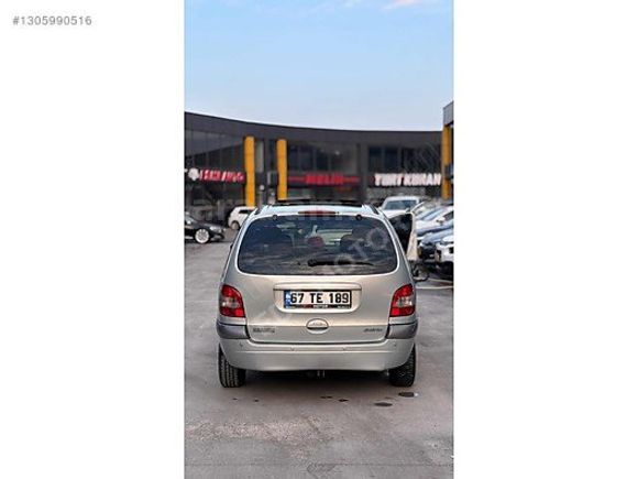 2002 MODEL 228 BİN KM'DE OTOMATİK 1.6 16 VALF SCENİC