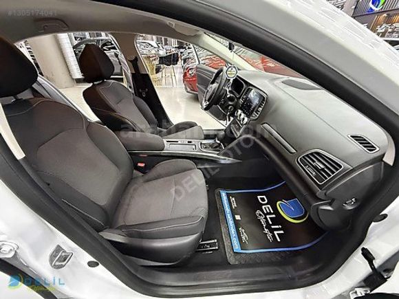 2024 MEGANE DİZEL OTOMATİK TOUCH HATASIZ 18.000 KM'DE