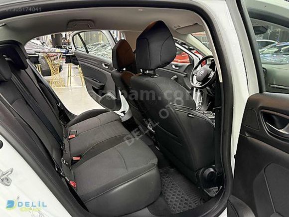 2024 MEGANE DİZEL OTOMATİK TOUCH HATASIZ 18.000 KM'DE