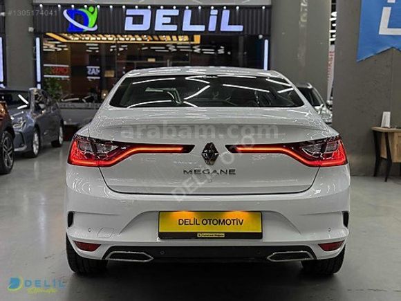 2024 MEGANE DİZEL OTOMATİK TOUCH HATASIZ 18.000 KM'DE