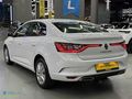 2024 MEGANE DİZEL OTOMATİK TOUCH HATASIZ 18.000 KM'DE