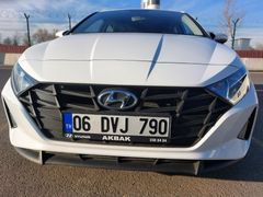 Sahibinden Hyundai i20 1.4 MPI Style 2023 Model Ankara