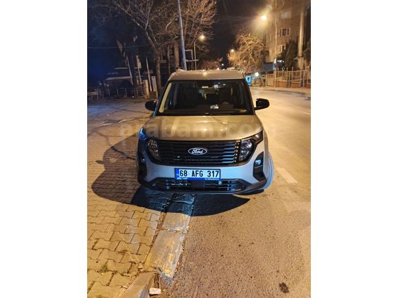 Sahibinden Ford Tourneo Courier 1.5 EcoBlue Titanium 2024 Model