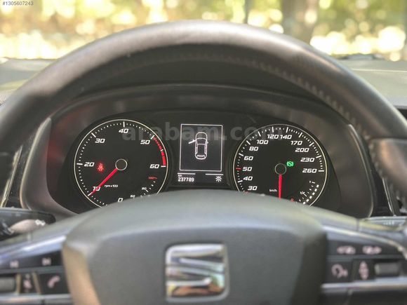 AS METE AUTO'DAN CAM TAVANLI 2014 SEAT LEON 1.6TDI
