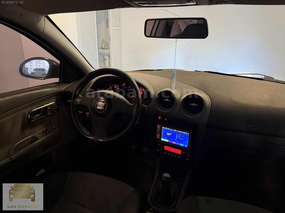 LÜX GARAGEDEN SEAT