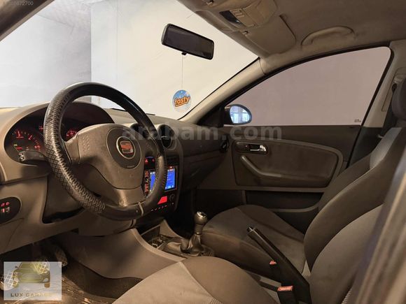 LÜX GARAGEDEN SEAT