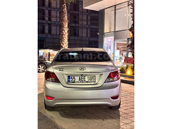 Düşük Kilometre 2014 model Accent Blue 1.6 CDRI Mode Plus Fırsat Araç