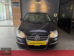 ACİL SATILIK 1,6 TDİ JETTA ÇOK TEMİZ 2010 MODEL
