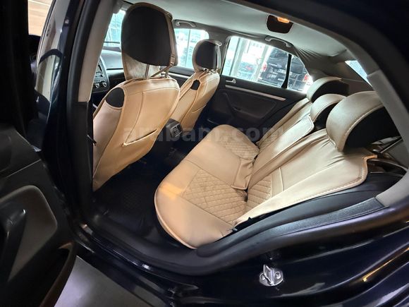 KARNER'DEN 1,6 TDİ JETTA ÇOK TEMİZ 2010 MODEL